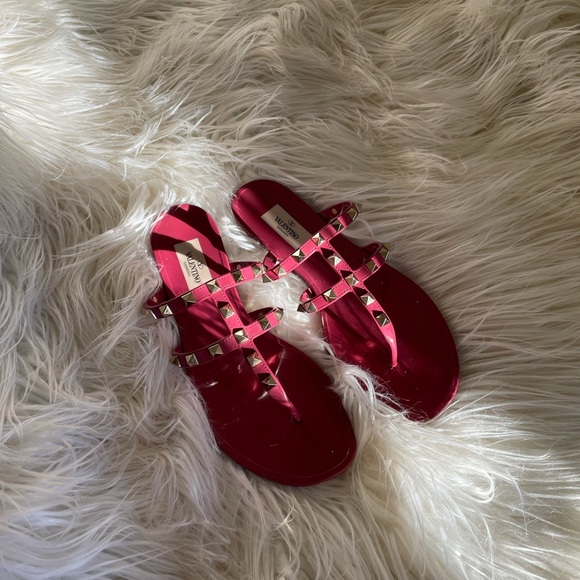 Valentino Garavani Magenta Rockstud Rubber Caged Flat Sandals